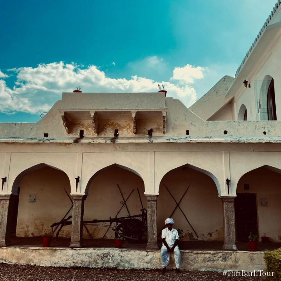 Fort Barli - A 16Th Century Castle Exterior foto