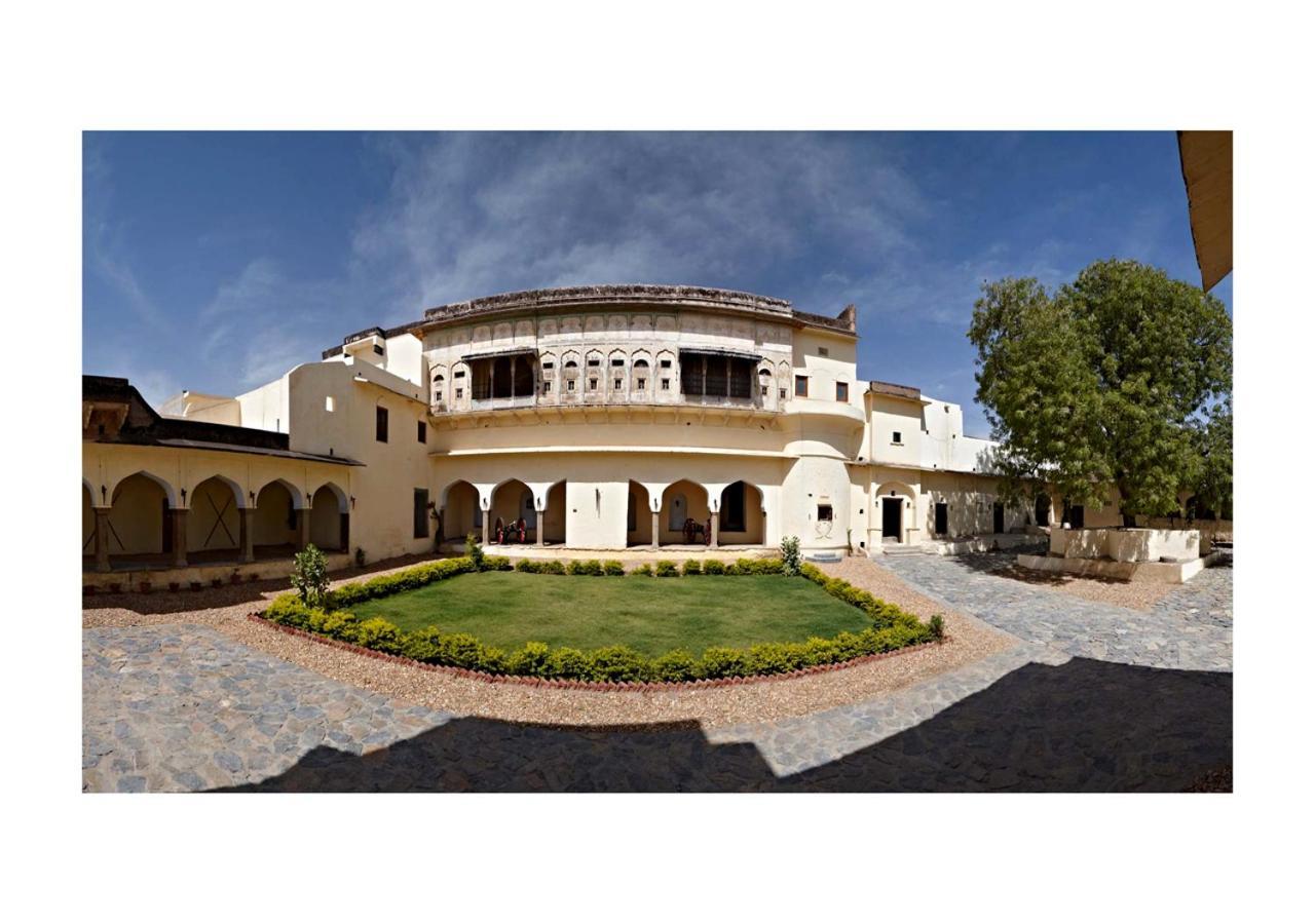 Fort Barli - A 16Th Century Castle Exterior foto